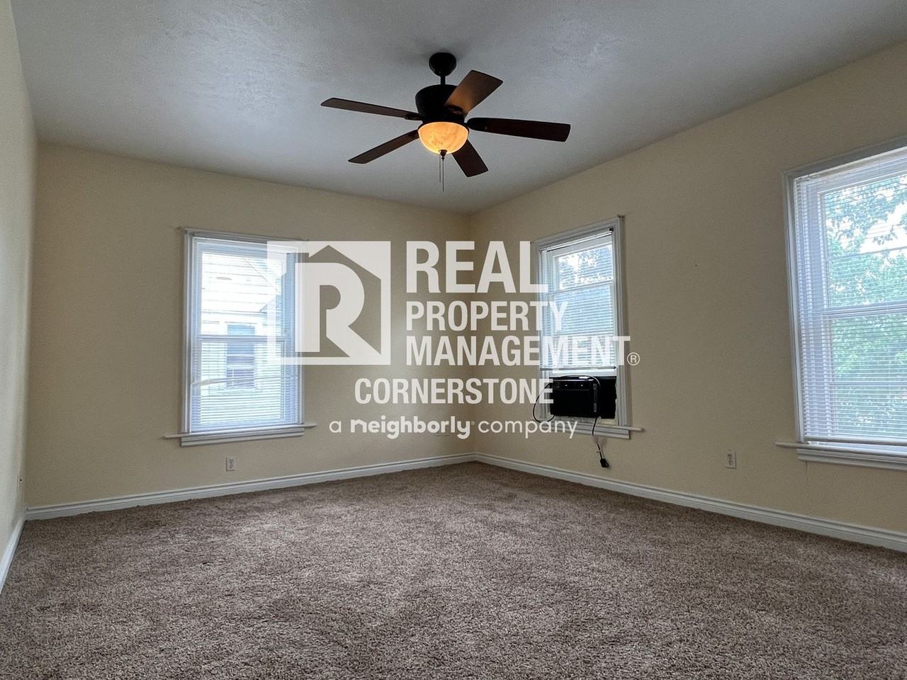 603 W Vine St #4 - Photo 5 of 12