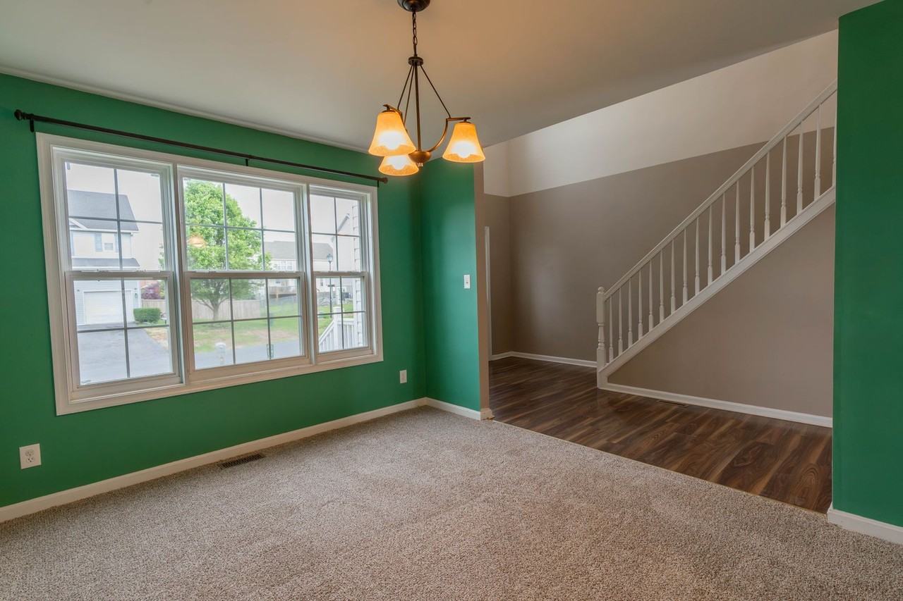 457 Thayers Gull Dr - Photo 4 of 40