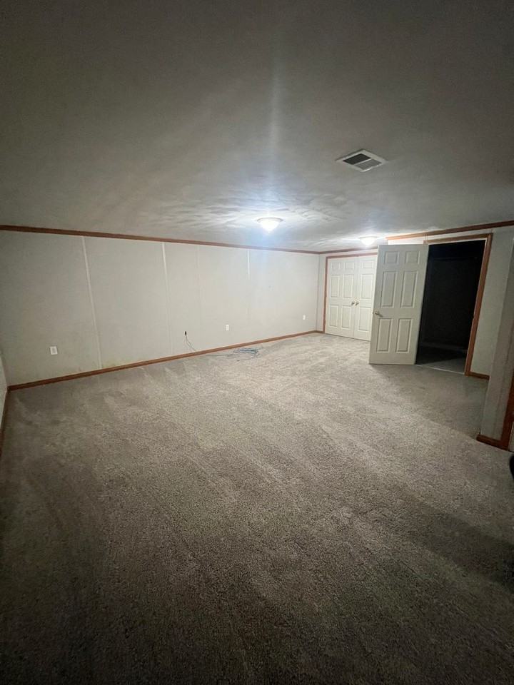 409 Wills Rd - Photo 3 of 14