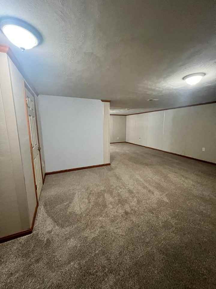 409 Wills Rd - Photo 5 of 14