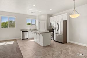featured image of 355 W 200 S #115