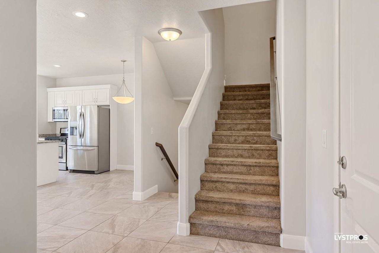 355 W 200 S #115 - Photo 6 of 30