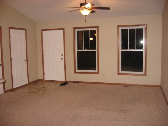 30185 Holben Woods Ln - Photo 7 of 45