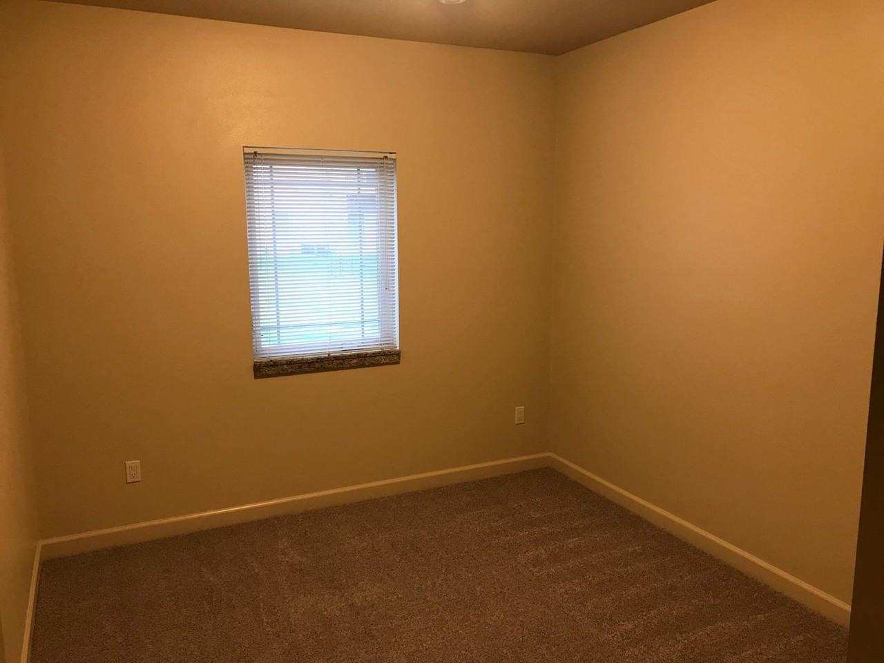 2810 Bobcat Dr - Photo 7 of 14