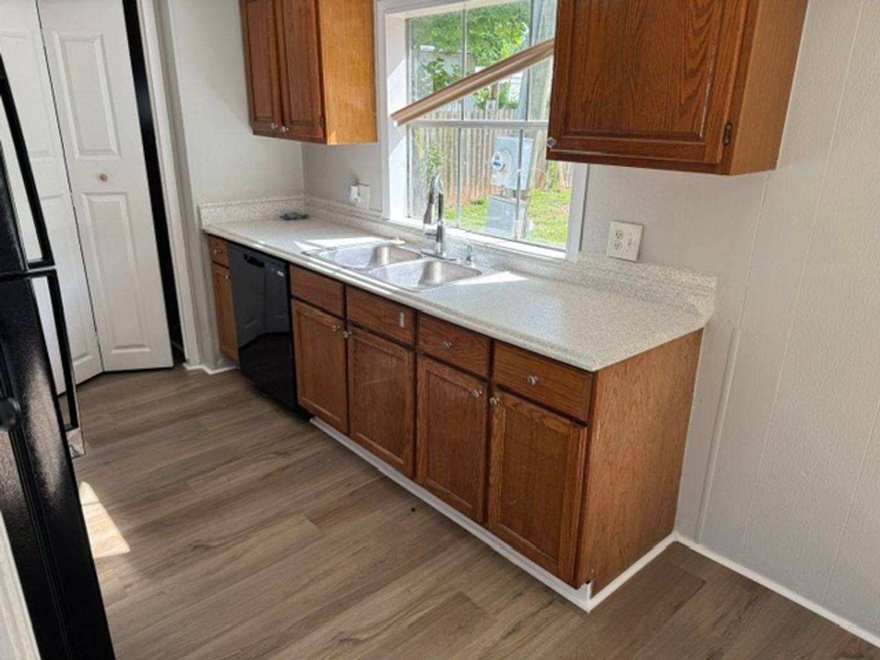 5226 John Wilson Dr - Photo 6 of 12