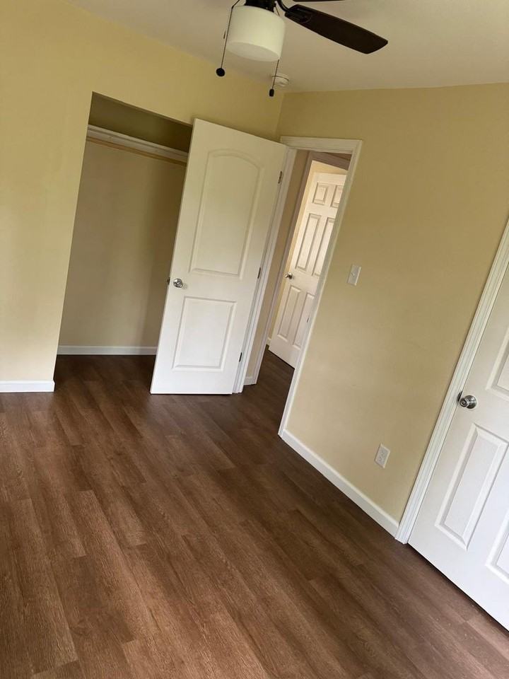 172 Roosevelt Rd - Photo 2 of 9