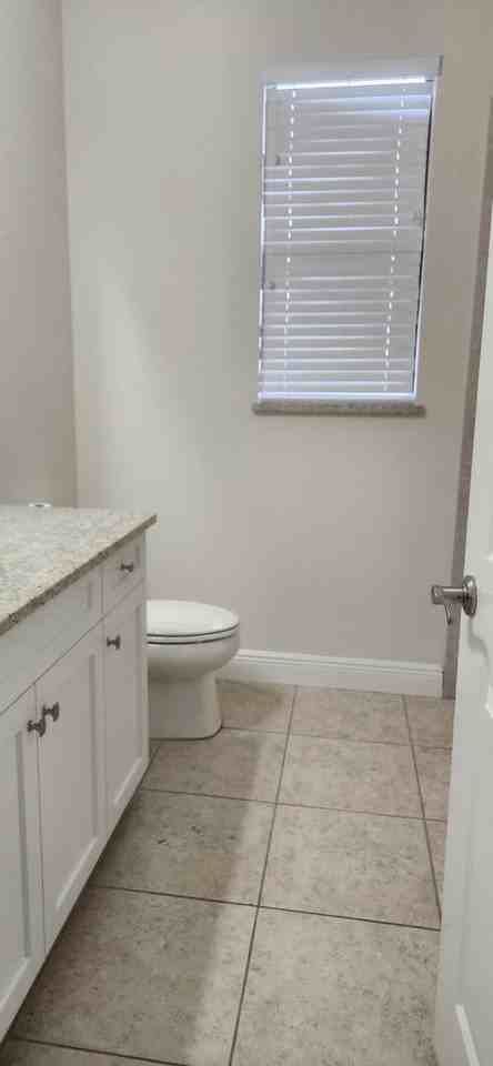 2231 Ne 1st Ter - Photo 3 of 19