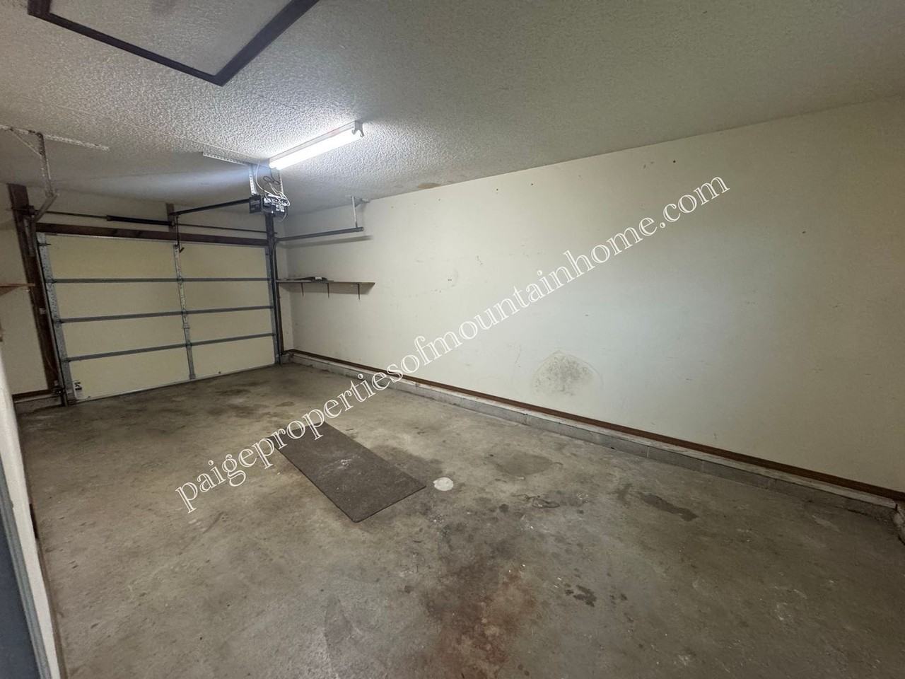 1309 Post Oak Rd - Photo 2 of 22