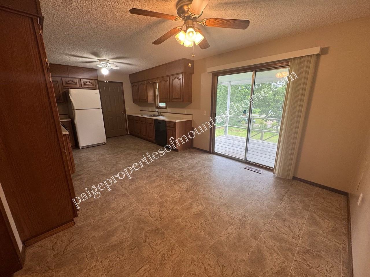 1309 Post Oak Rd - Photo 5 of 22