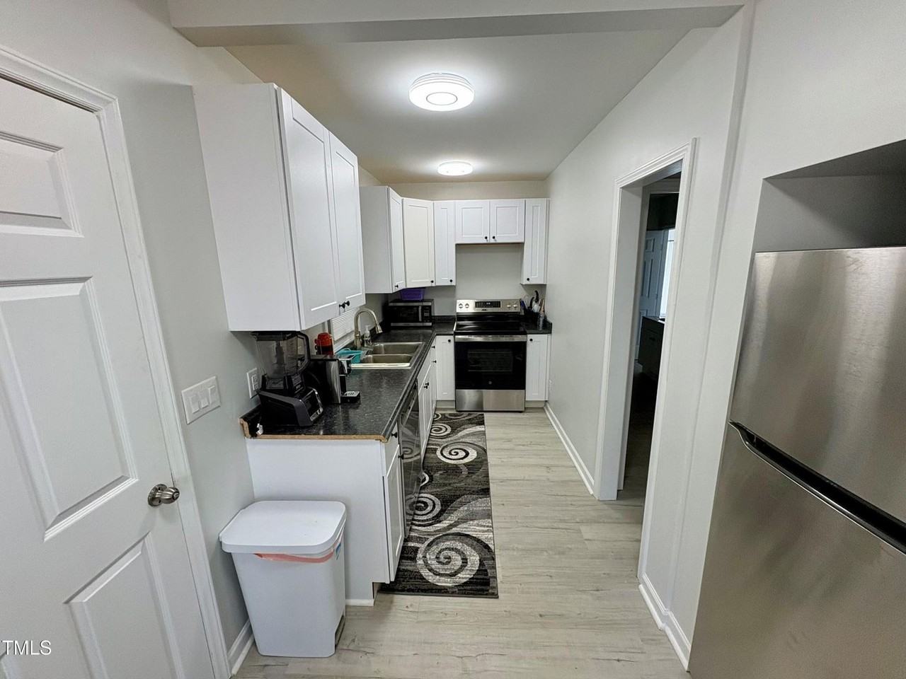 4309 S Alston Ave - Photo 6 of 12