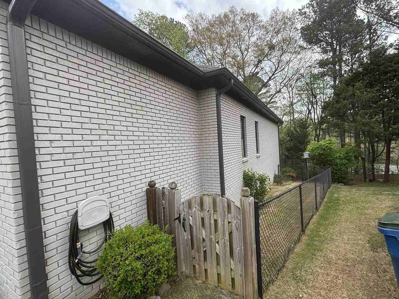 1209 Ivy Brook Cir - Photo 3 of 50