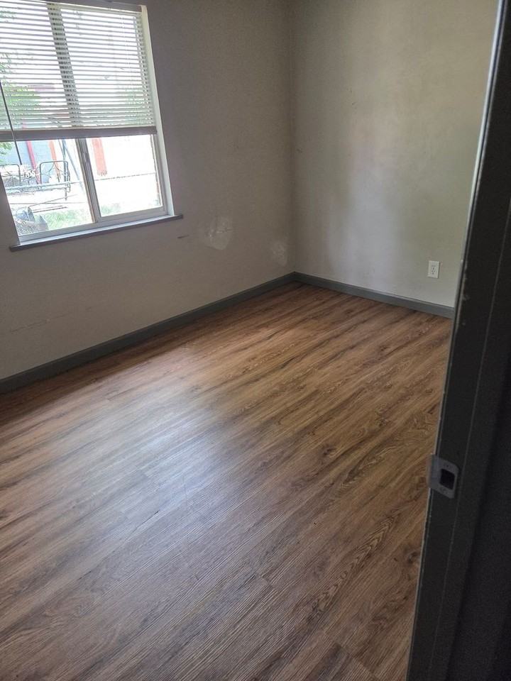 817 817 Hairston - Graneronett Main St., LLC ##Llc - Photo 4 of 9