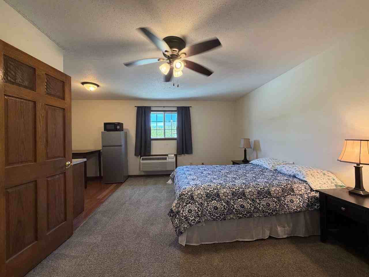 241 Main St - Photo 2 of 10