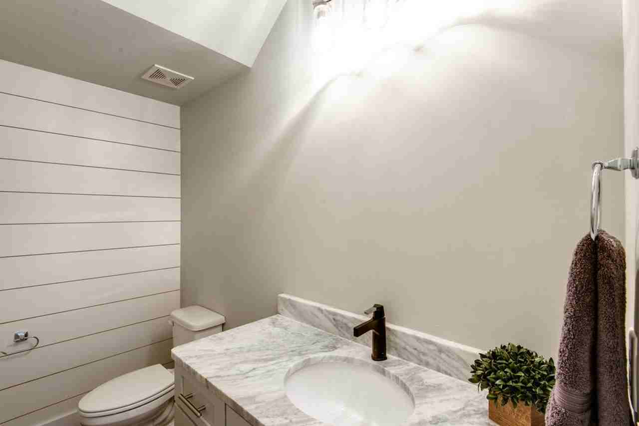 410B 37th Ave N - Photo 5 of 30