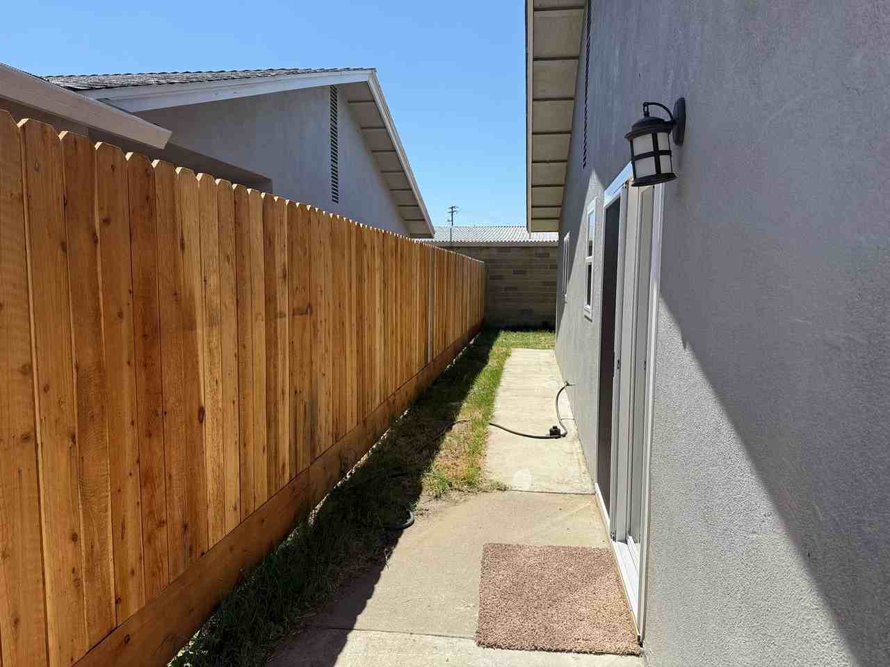 1713 Randazzo Ave - Photo 3 of 24