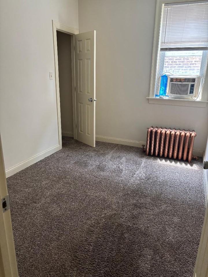 1801 S Lombard Ave ##1 - Photo 5 of 6