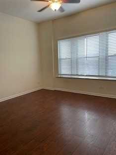 3600 S Wood St ##3r - Photo 7 of 15