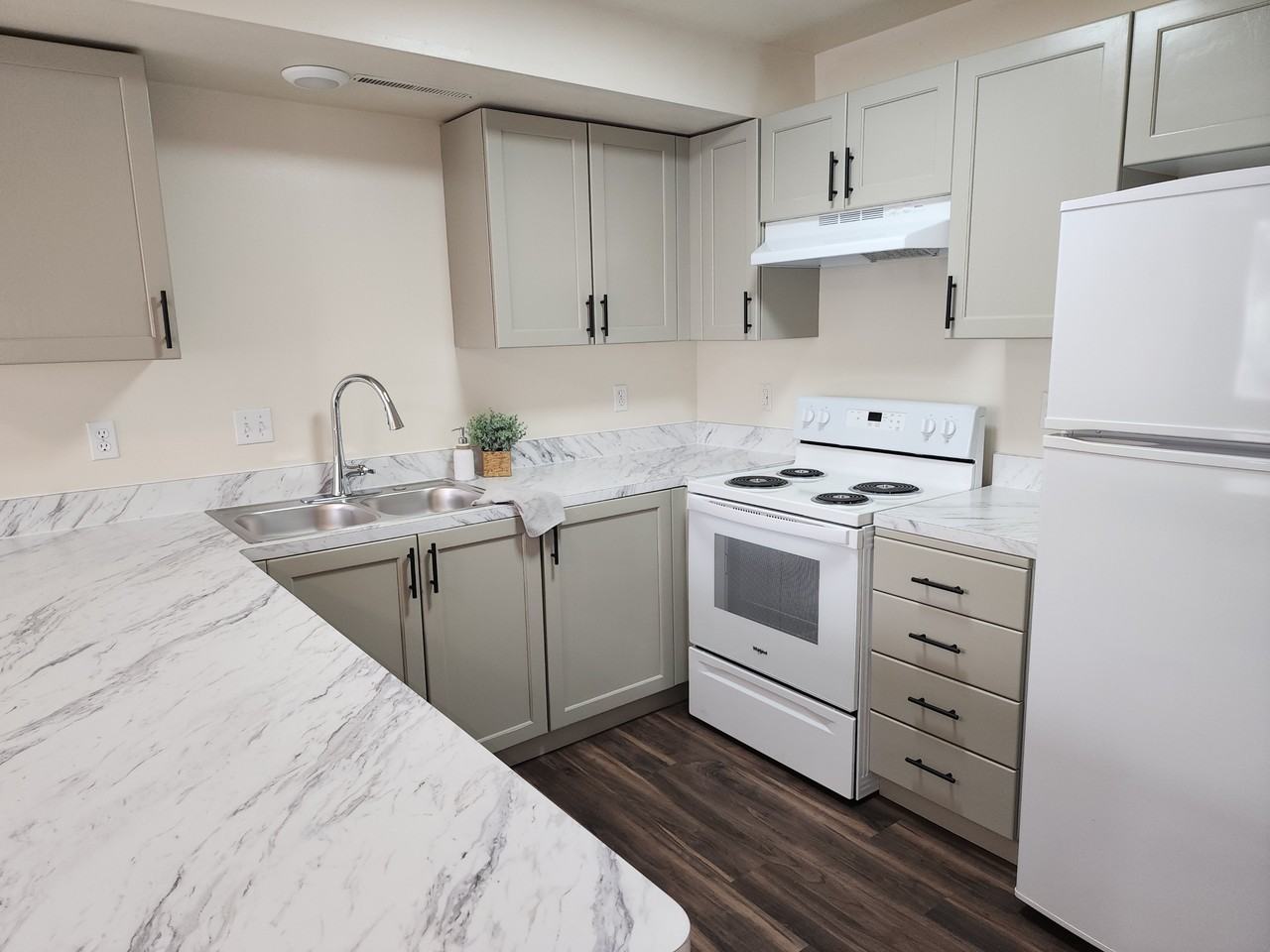 445 Nw - Photo 5 of 14