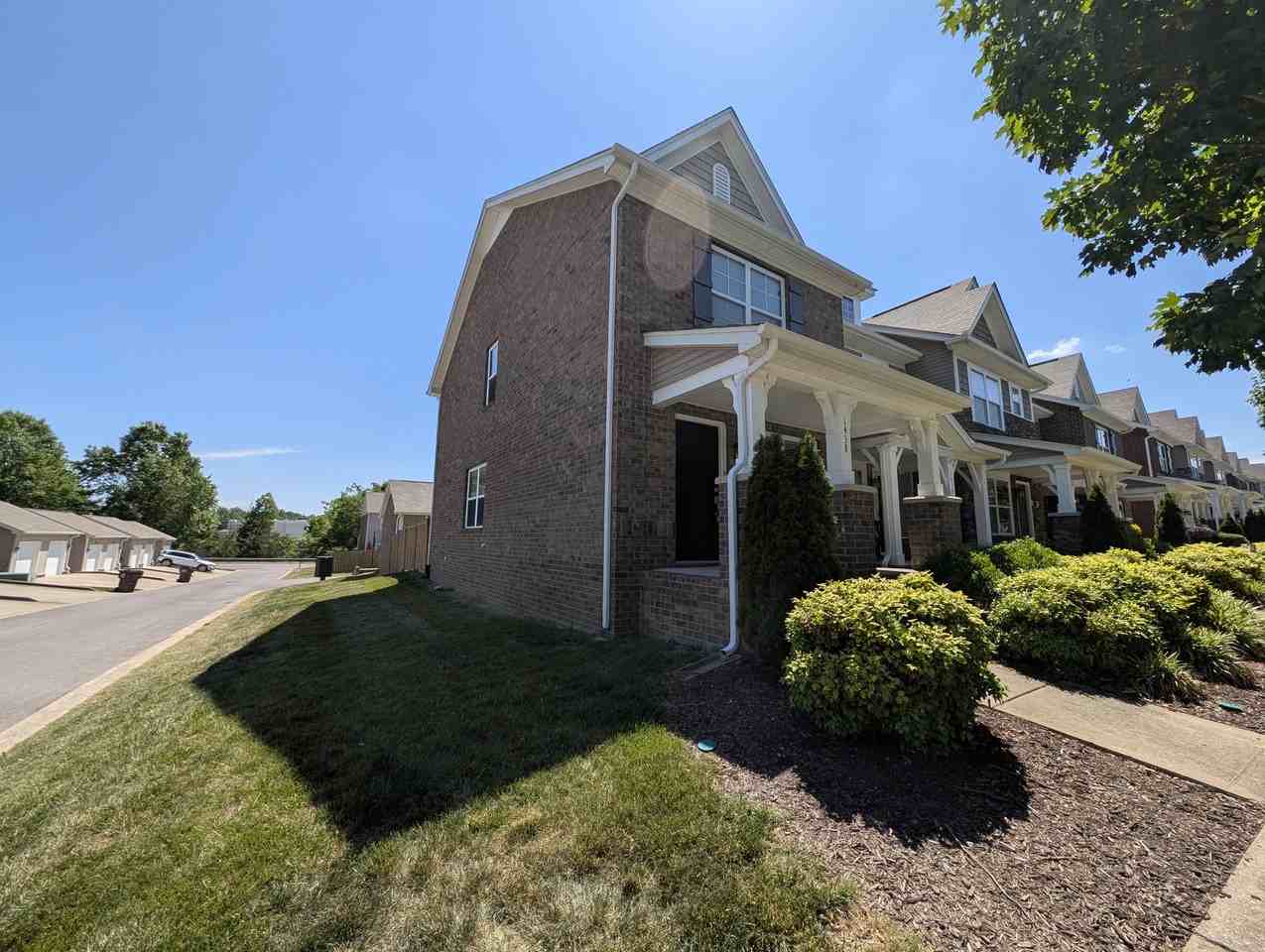 1438 Riverbrook Dr #1 - Photo 3 of 26