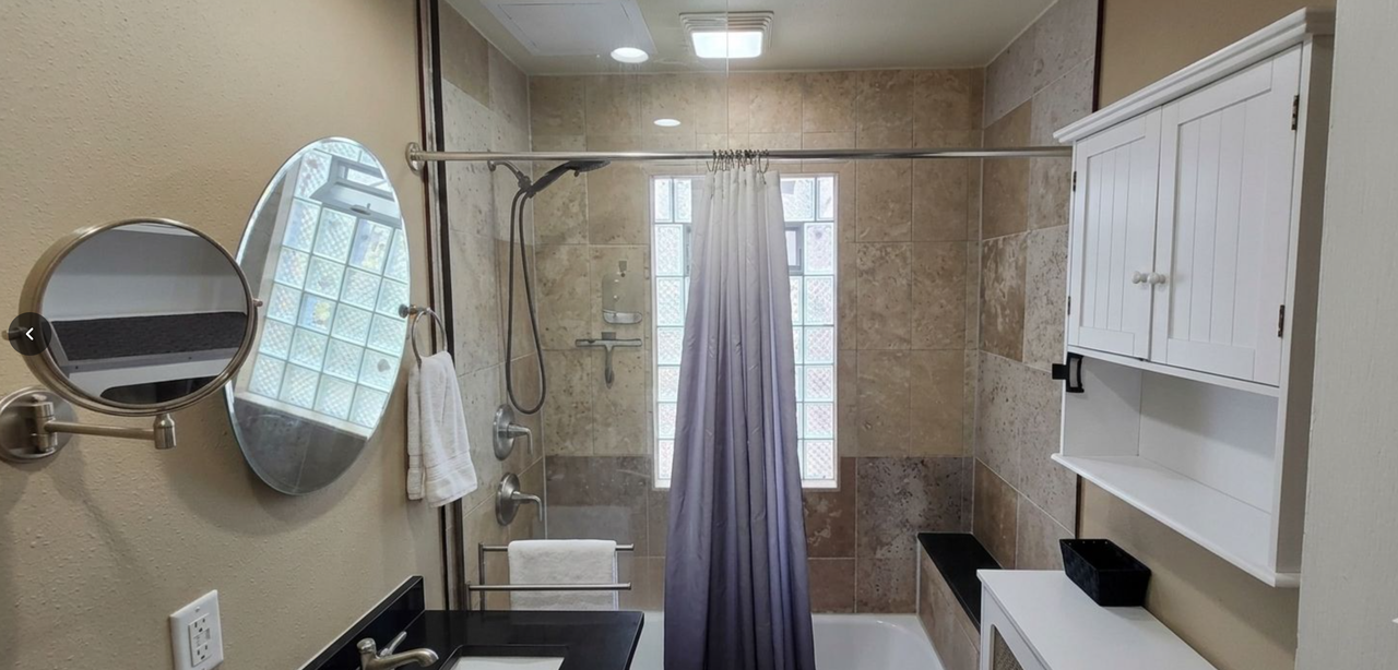 2977 N Downer Ave #2977 - Photo 4 of 10