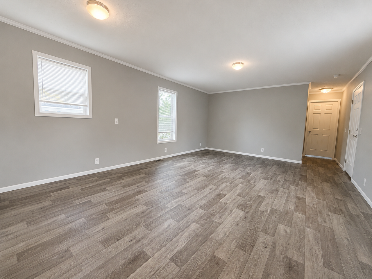 11981 Springbrook Ct #10 - Photo 4 of 29