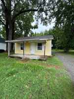 featured image of 102 Tuxedo Dr #A