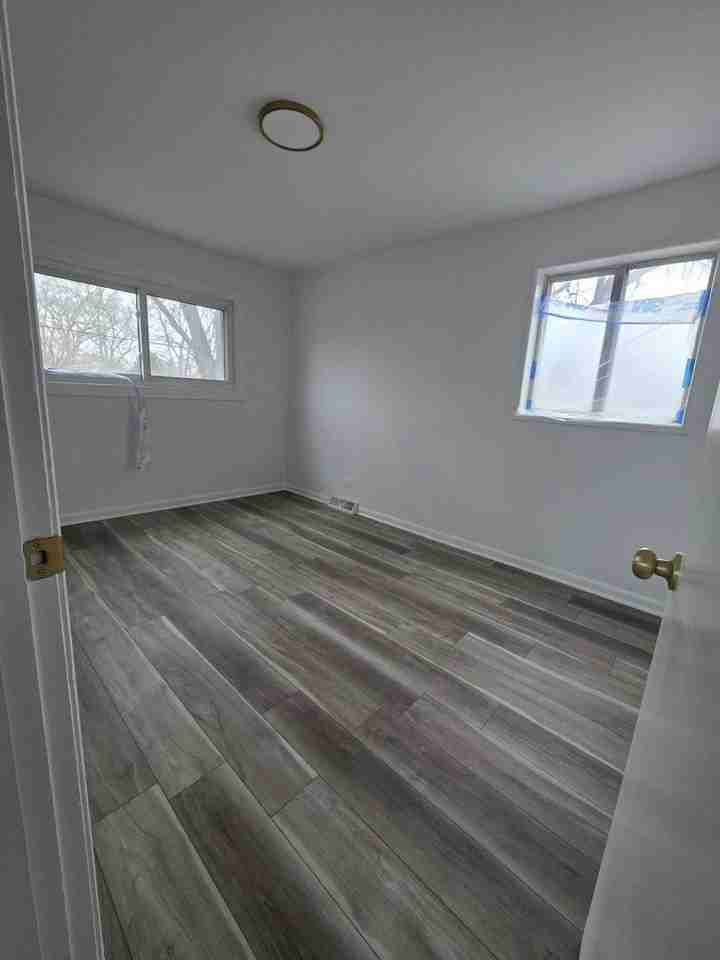 14716 Dorchester Ave - Photo 7 of 10