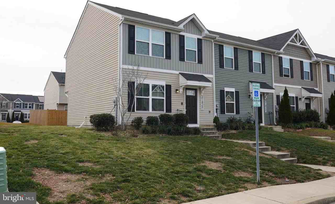 21835 Primrose Willow Ln - Photo 3 of 27