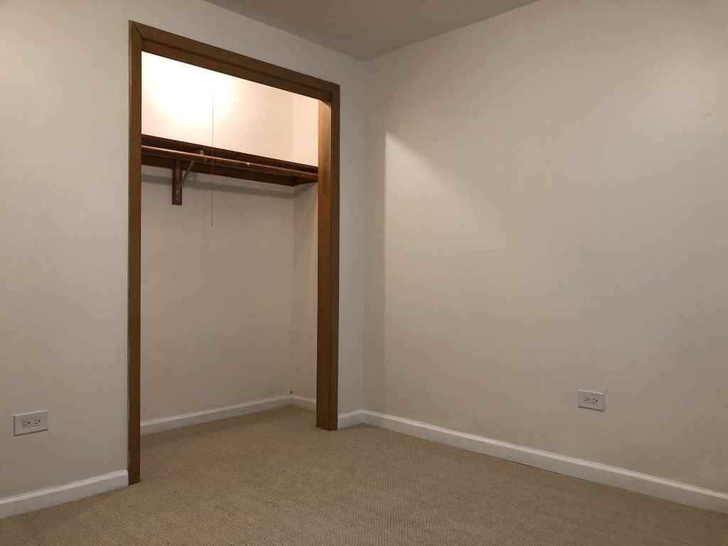 11137 S Emerald Ave Unit 2b - Photo 7 of 10