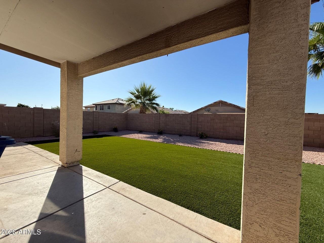 12071 W Dahlia Dr - Photo 6 of 19