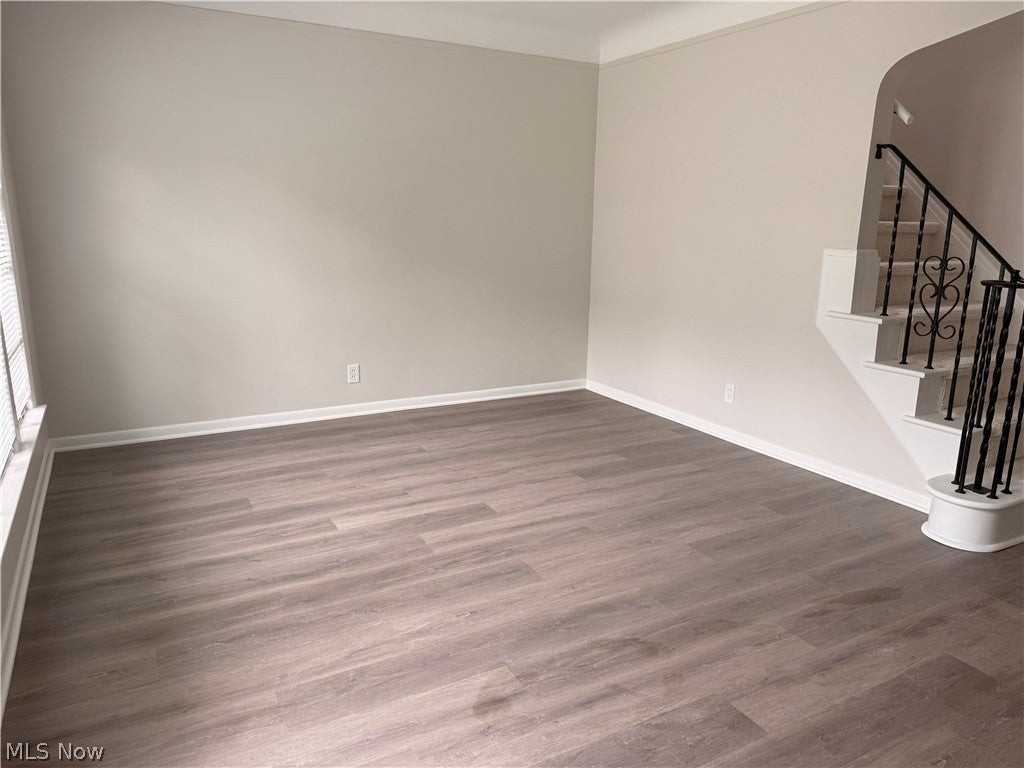 29103 Barjode Rd - Photo 5 of 31
