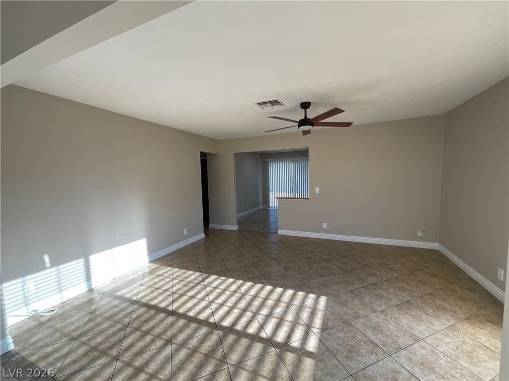 6600 Escalon Dr - Photo 3 of 11