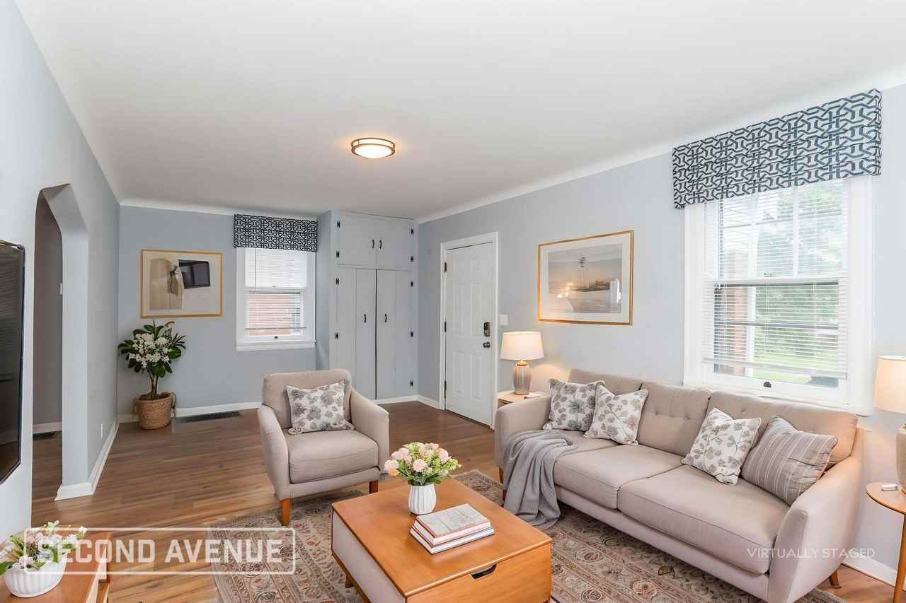 1522 Kinney Ave - Photo 2 of 20