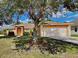 featured image of 1389 Sw Prairie Cir