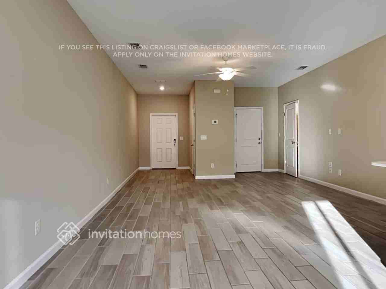 571 Cherry Ridge Dr - Photo 4 of 21