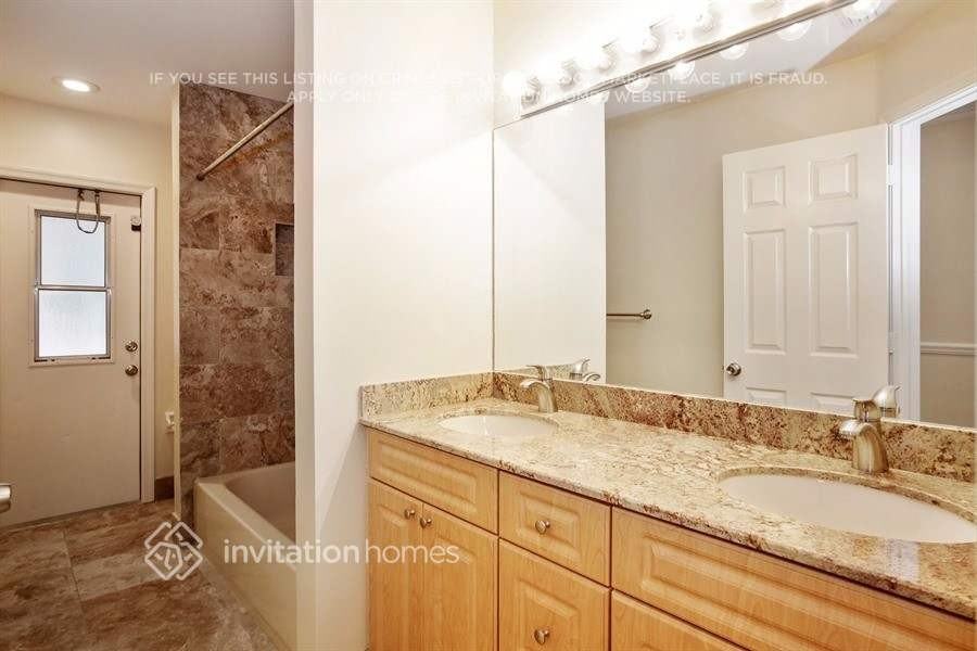 5166 Nw 99th Way - Photo 7 of 13