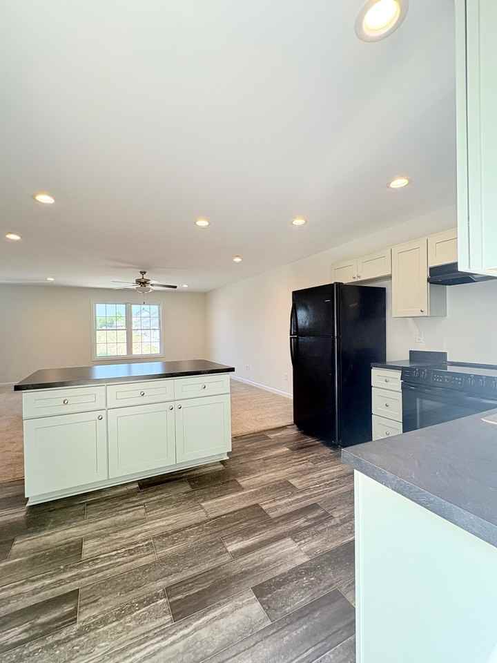 27 Kimberley St - Photo 7 of 26