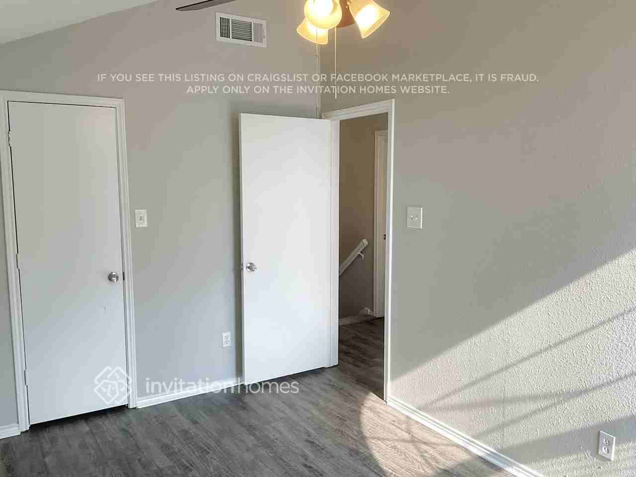 5525 Royal Meadow Ln - Photo 6 of 13