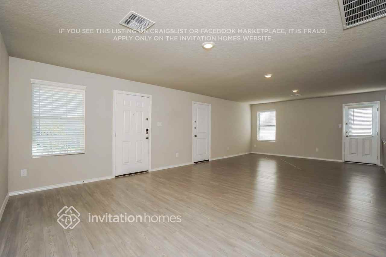 118 Pasadena Pl - Photo 4 of 17