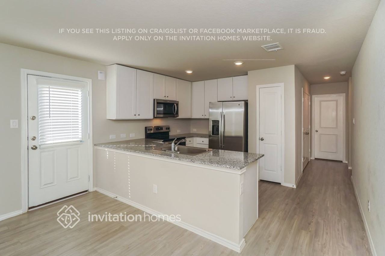 118 Pasadena Pl - Photo 6 of 17