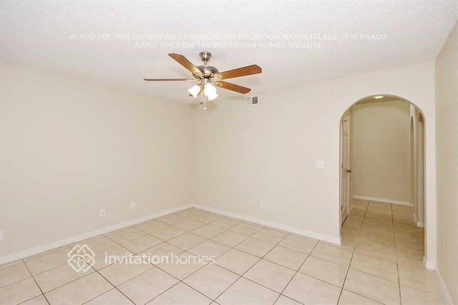 921 Nancy Ct - Photo 5 of 21