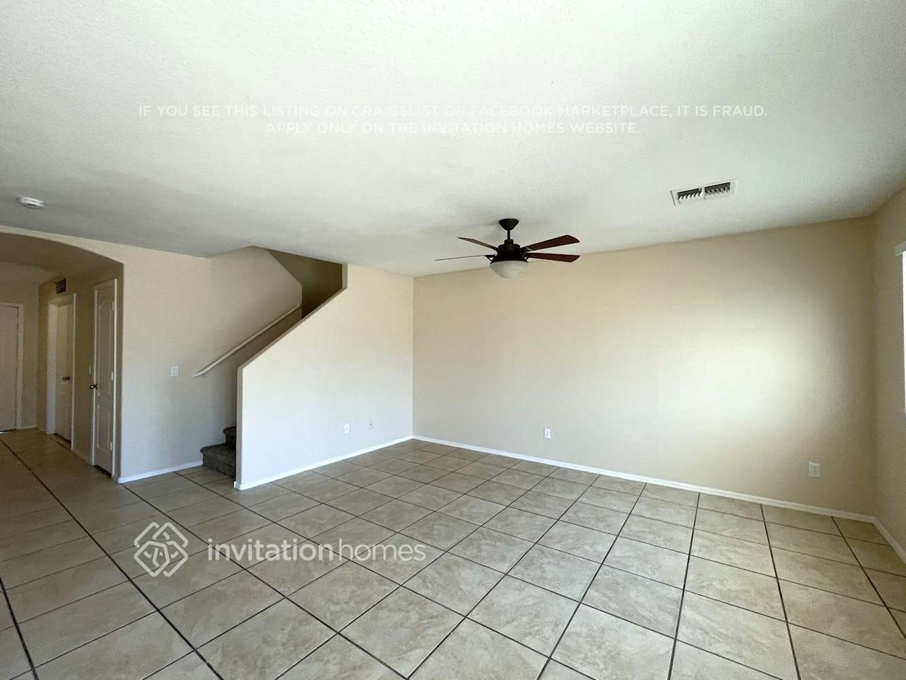 10821 W Taft St - Photo 4 of 19