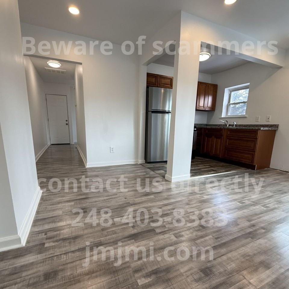 51 S Francis Ave #4 - Photo 5 of 7