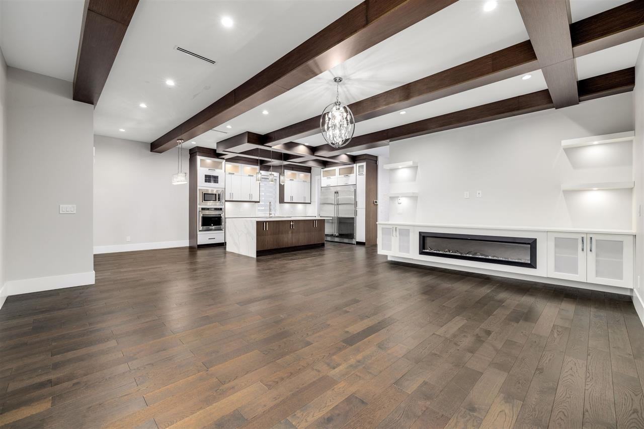 2071 165 Street - Photo 5 of 21