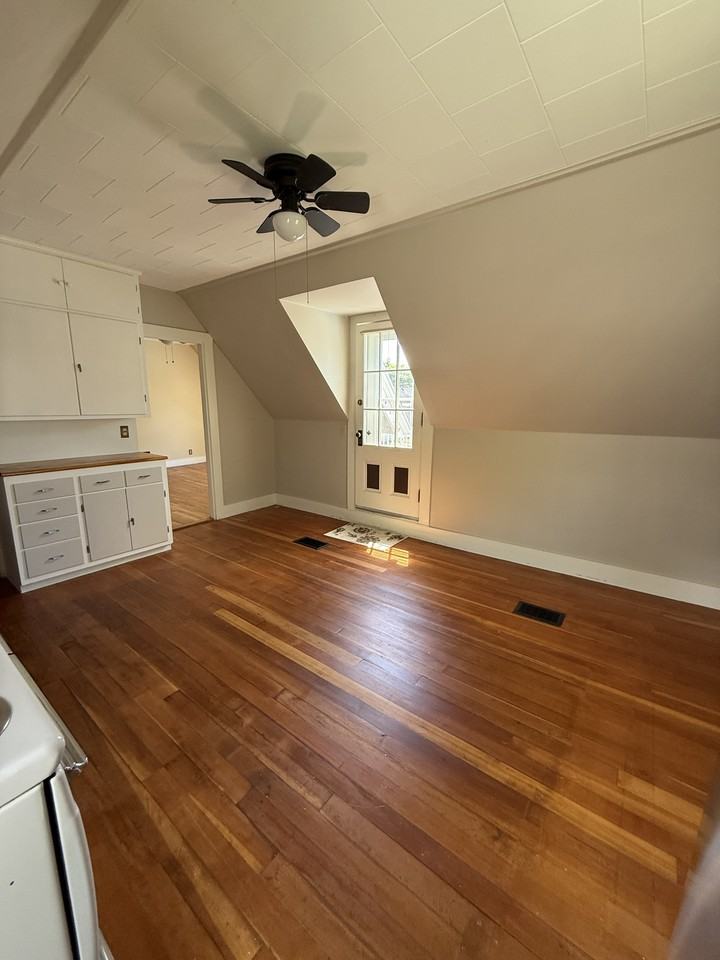 263 School St #2 - Photo 6 of 11