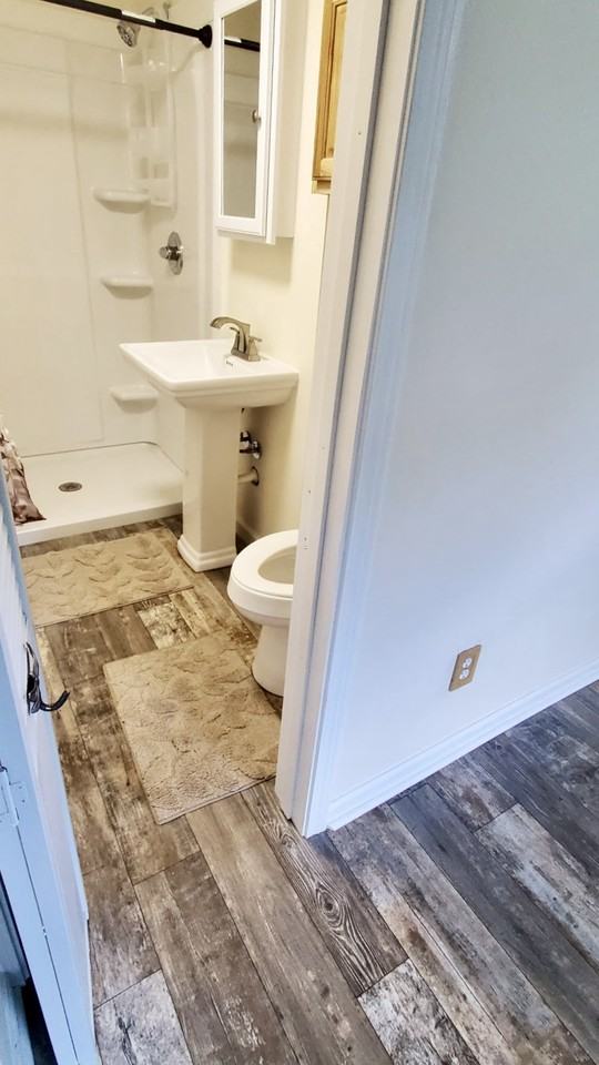402 Pine St #1 - Photo 5 of 8