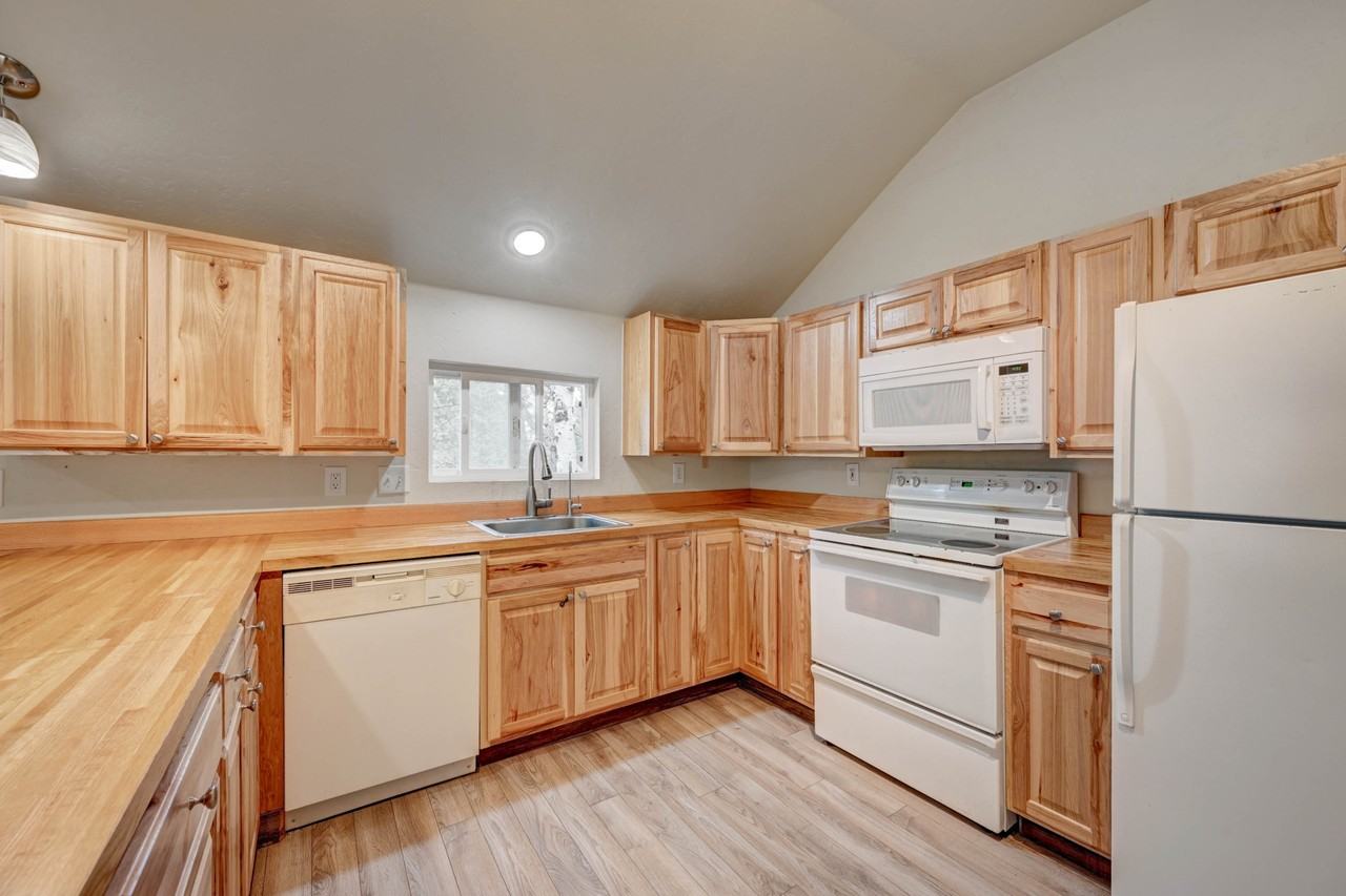 26339 Pleasant Park Rd #1 - Photo 7 of 27