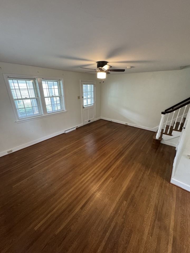 766 New Holland Ave #1 - Photo 5 of 28