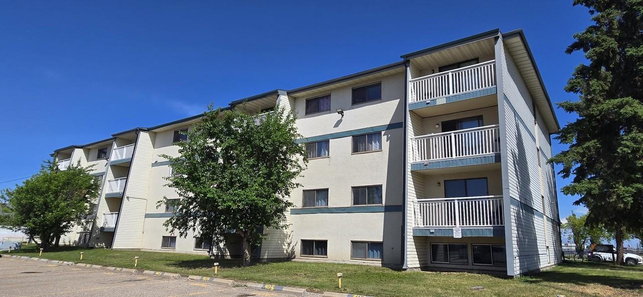Bonnyville Manor - Photo 5 of 15