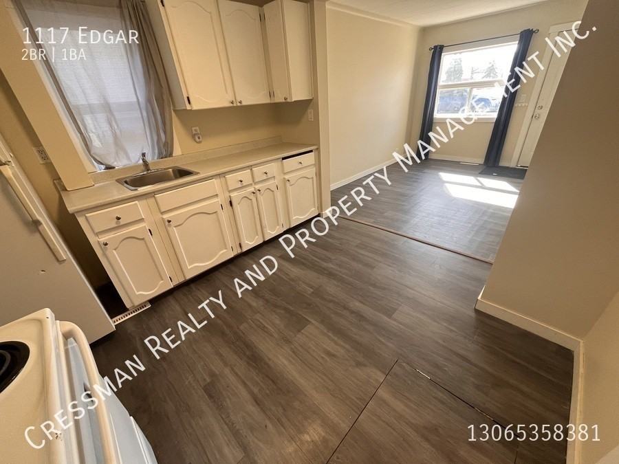 1117 Edgar - Photo 3 of 8